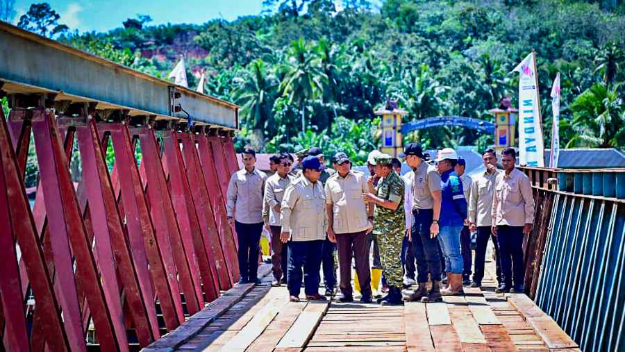 Polri Bangun 895 Jembatan Merah Putih Secara Swadaya, Prabowo Resmikan Hari Ini dari Lebak Banten