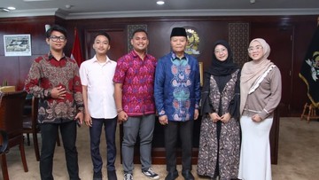 Hidayat Nur Wahid Dorong Pemuda Parlemen Indonesia Buktikan Gen Z Melek Politik dan Siap Menyambut Indonesia Emas 2045