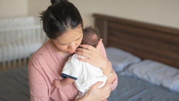 3 Kesalahan Setelah Melahirkan yang Menghambat Produksi ASI dan Menyusui