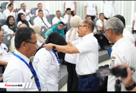 Gubernur Sulbar Suhardi Duka Buka PKA Angkatan I 2026, 40 Pejabat Administrator Ditekankan Soal Integritas