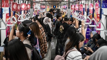 Pramono Anung Tetapkan Tarif Transportasi Umum Jakarta Rp8 pada 17 Agustus 2026