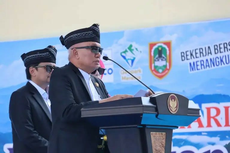 HUT ke-76 Kalsel Digelar di Masjid Arsyad Al-Banjari, Gubernur Muhidin Tegaskan Komitmen Banua Religius