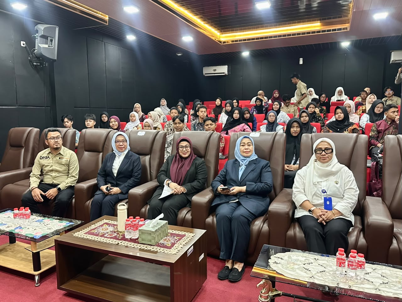 Wabup Tangerang Intan Nurul Hikmah Dorong Forum Anak Kolaborasi dengan Forum OSIS untuk Perkuat Kesadaran Hukum Pelajar