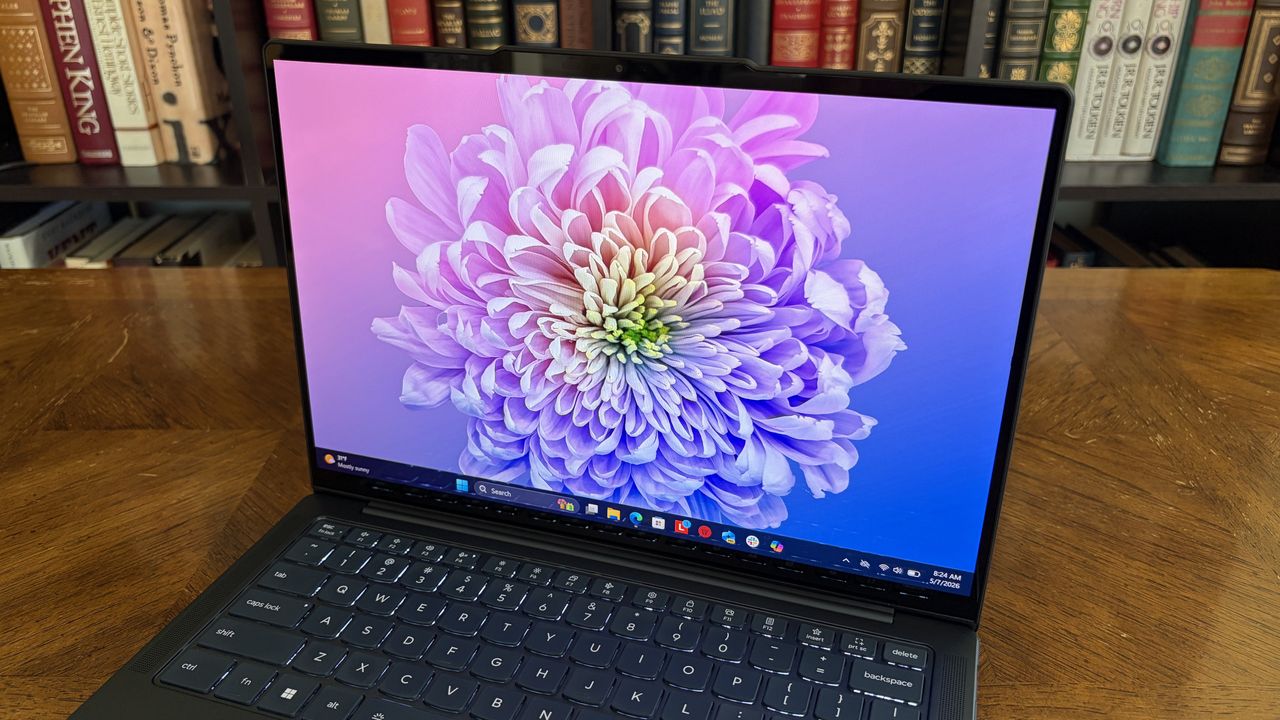 Snapdragon X2 Elite Diuji Streaming 17 Jam Nonstop di Lenovo Yoga Slim 7x, Hasilnya?