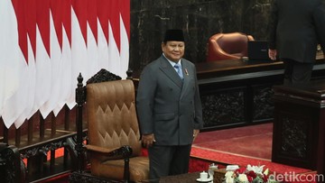 Pupuk Indonesia Raup Laba Rp 2,8 Triliun, Harga Pupuk Justru Turun 20 Persen