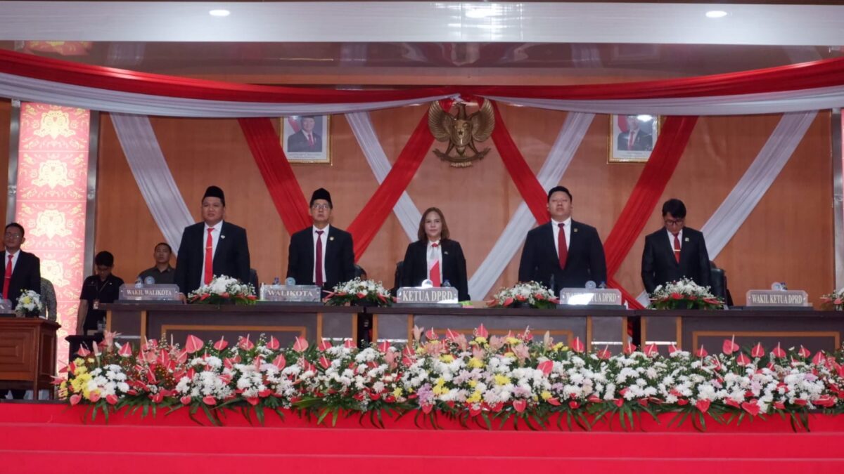 Pidato Kenegaraan Presiden di Sidang Tahunan MPR 2026: Wali Kota Bitung Hengky Honandar dan Wakilnya Randito Maringka Hadiri Paripurna DPRD