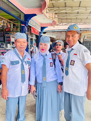 Pawai HUT RI ke-81 di Solok Selatan: Damkar dan Dishub Ikut Meramaikan dengan Kostum Ala Pelajar