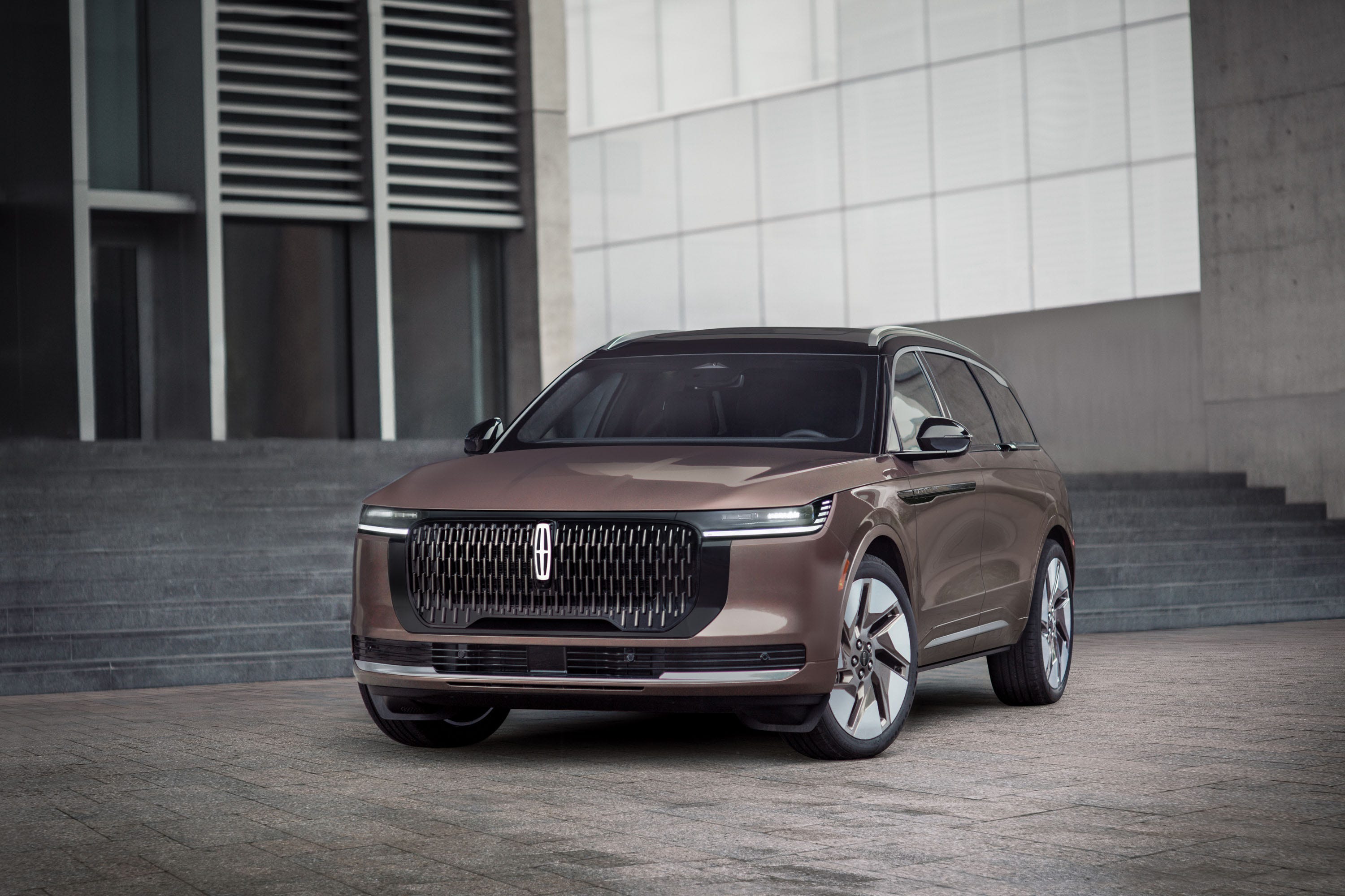 Review Lincoln Nautilus 2027: Interior Mewah dan Teknologi Melimpah, Tapi Jangan Cari Sensasi Berkendara