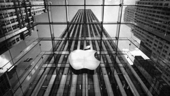 iPhone Ultra Makin Terungkap, Layar Lipat 7,8 Inci dan Touch ID di Tombol Daya
