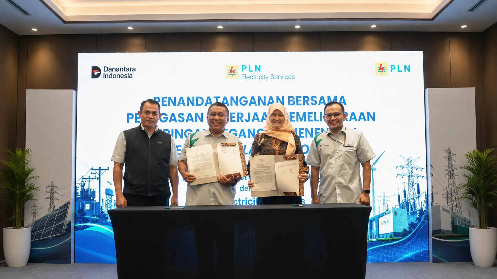 PLN ES Kerahkan Robot Coating ke Jaringan Listrik Sumatera-Kalimantan, 31,8 Kilometer di Lampung Jadi Proyek Perdana