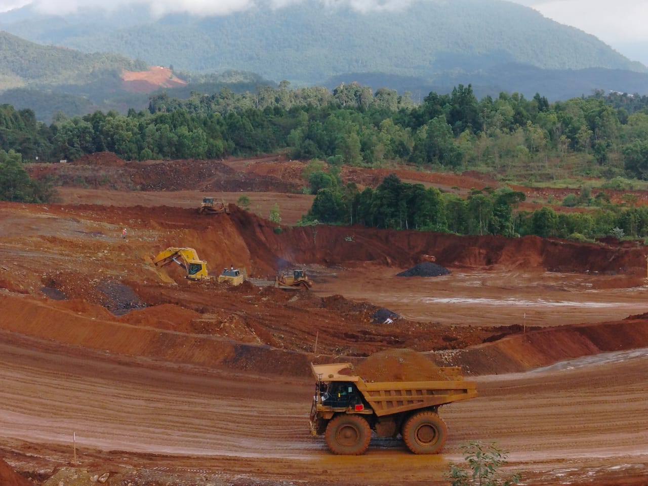 Proyek Nikel Pomalaa Vale Capai 100 Persen, Smelter HPAL Siap Produksi Bahan Baku Baterai EV