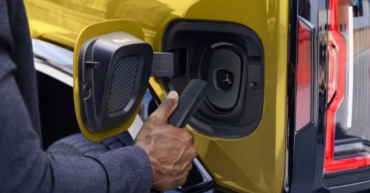 GM Wajibkan Port NACS di Semua Mobil Listrik 2027, Pengguna Tesla Supercharger Tak Perlu Adaptor
