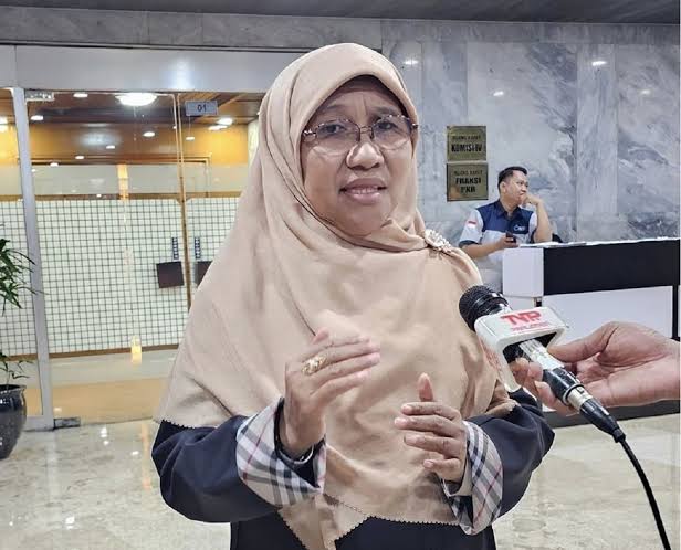 Anggota DPR RI Saadiah Uluputty Soroti Ketimpangan Pembangunan Maluku: Konektivitas Antarpulau Kunci Pemerataan