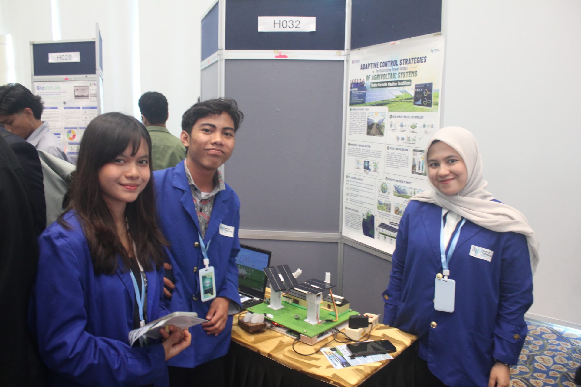Mahasiswa ITPLN Bawa Pulang Emas di Malaysia, Panel Surya Kini Bisa 