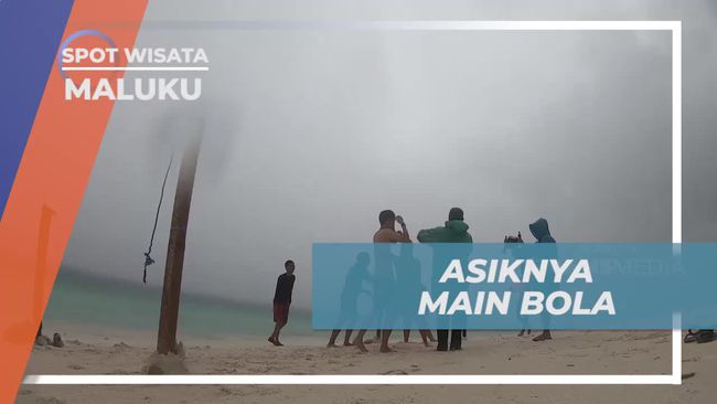Selebriti dan Kru “Celebrity On Vacation” Trans TV Ramaikan Pantai Molana dengan Voli Pantai, Maluku Makin Hidup