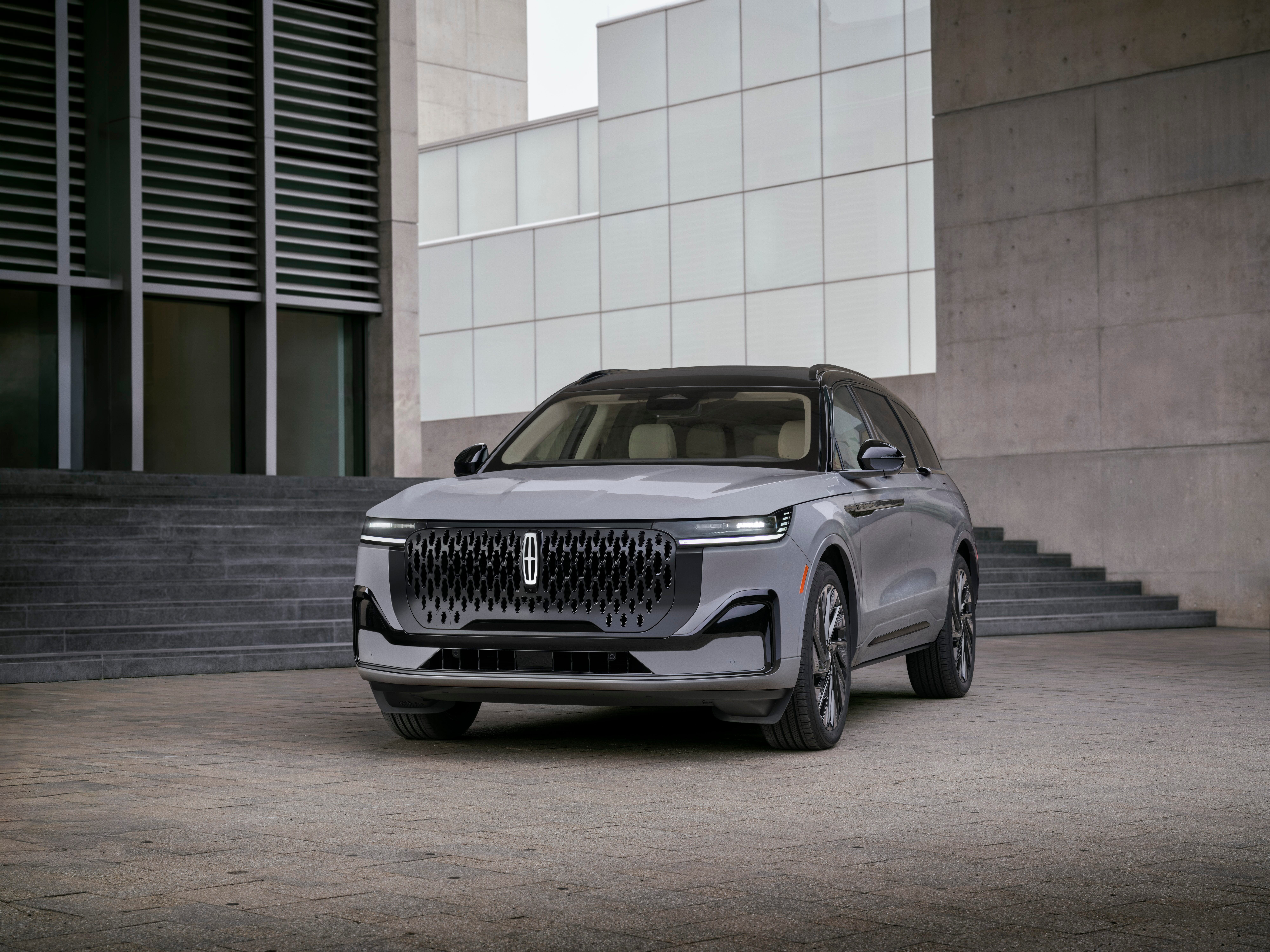 Lincoln Nautilus Hybrid 2027 Meluncur dengan Kabin Mewah 48-Inci dan Fitur Relaksasi Spa