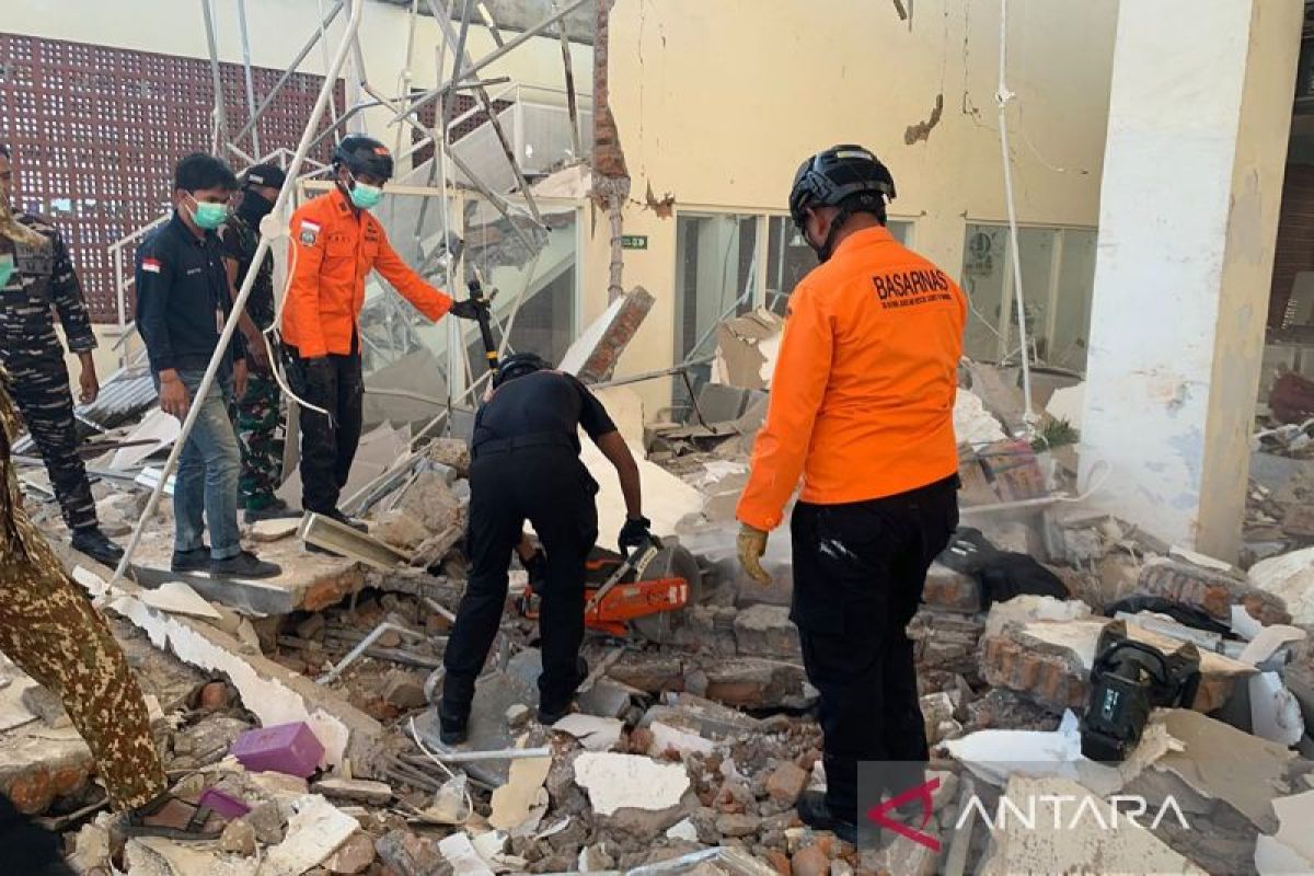 BMKG: Gempa M 7,7 di NTT Dipicu Sesar Naik Busur Belakang Flores, Wilayah Pesisir Diimbau Tetap Waspada