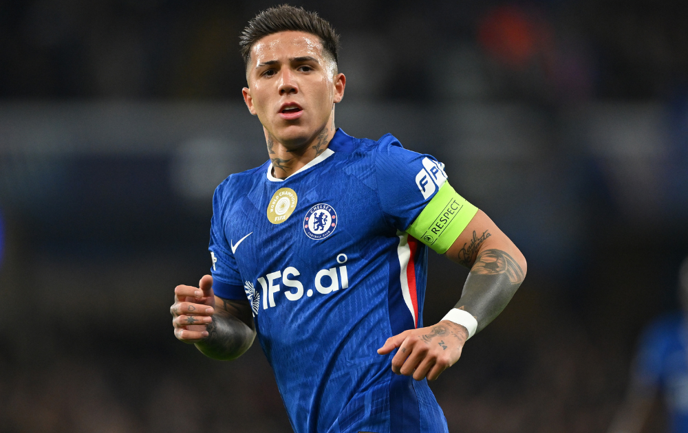 Manchester City Incar Pengganti Rodri: Enzo Fernandez Dinilai Lebih Siap daripada Ayyoub Bouaddi