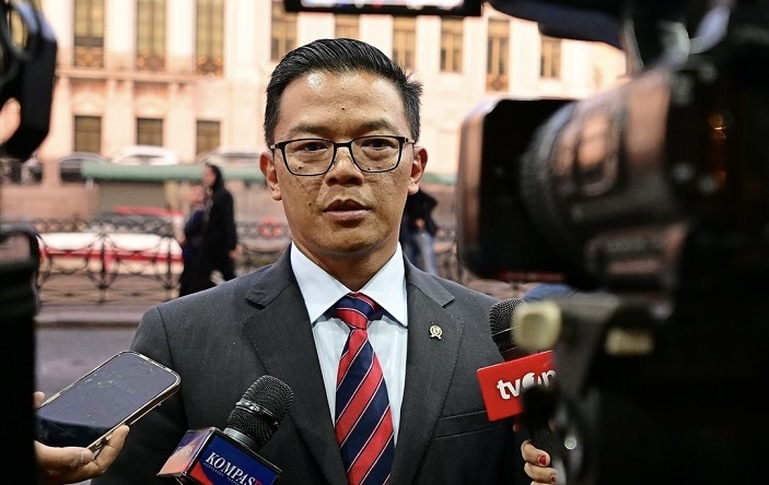 Gerindra Salurkan Bantuan Rp1 Miliar untuk Korban Gempa NTT, Dapur Umum Kader Beroperasi di Ngada