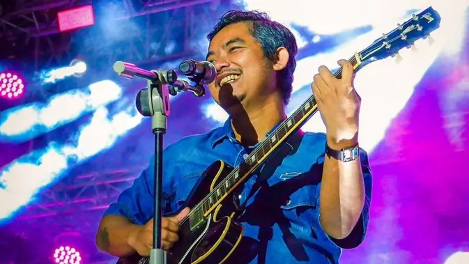 Dodit Mulyanto dan Tarra Budiman Akrab di Film Ketok Mejik, Cerita Soal Frekuensi Orang Ganteng