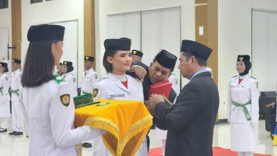 Bupati Ubaid Yakub Kukuhkan 40 Paskibraka Halmahera Timur untuk HUT ke-81, Tekankan Disiplin dan Integritas