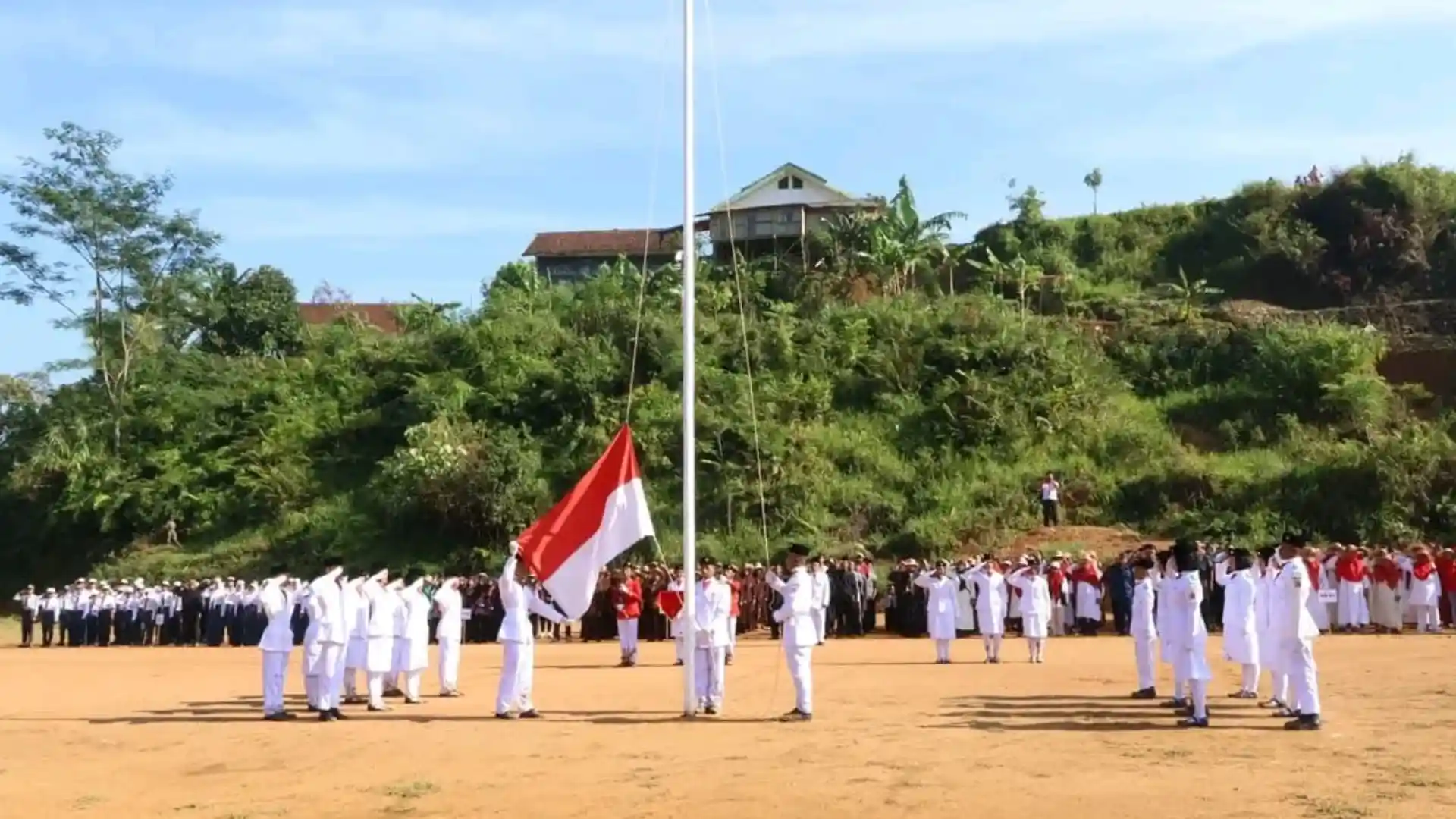 BMKG ZAM Keluarkan Imbauan Cuaca Panas untuk NTB 17 Agustus 2026, Suhu Capai 34 Derajat di Sumbawa