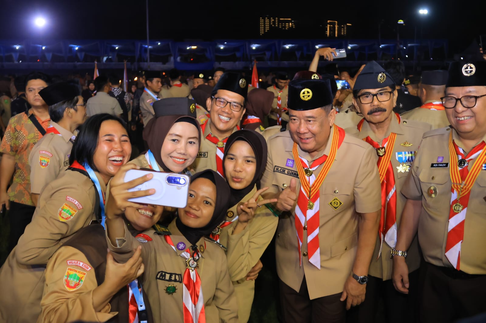 Wagub Sumsel Cik Ujang Terima Lencana Melati di Hari Pramuka ke-65, Ini Perannya di Mabida