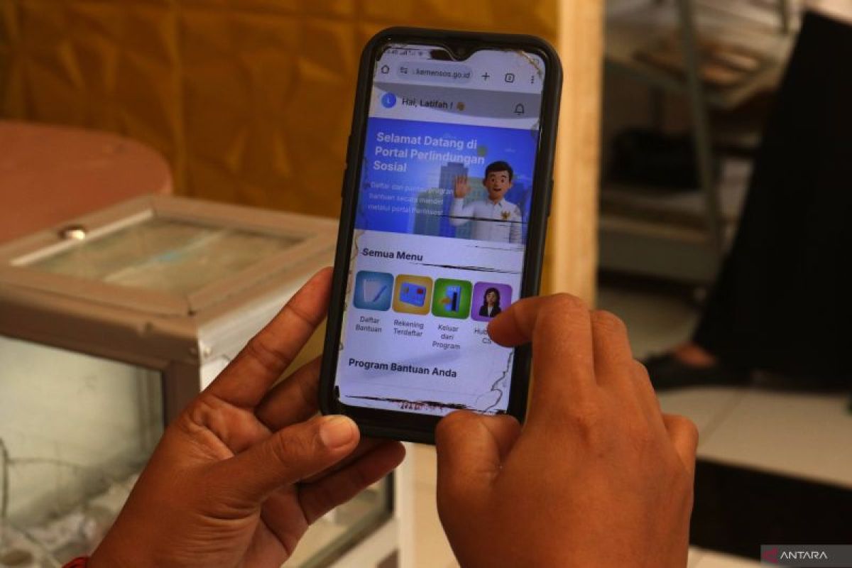 Digitalisasi Bansos di 153 Kabupaten/Kota: Warga Tak Lagi Keluar Biaya Rp 150 Ribu demi Urus Administrasi