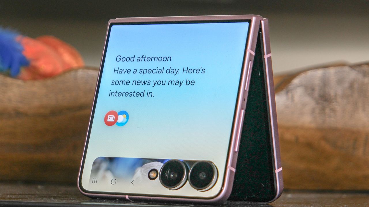 Review Galaxy Z Flip 8 Setelah 3 Minggu: Samsung Mulai Kehilangan Arah di Pasar Flip