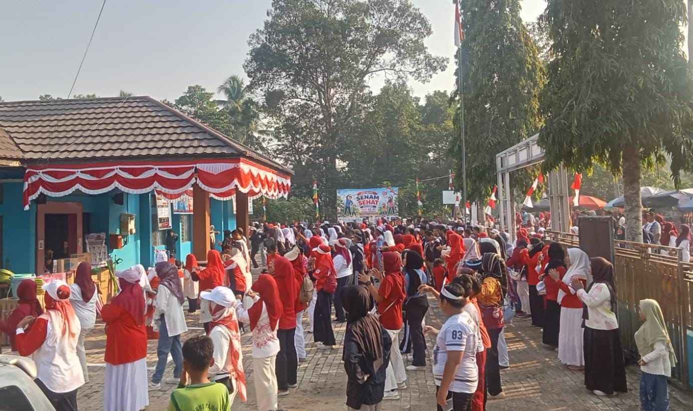 Ratusan Warga HSS Padati Senam Sehat HUT ke-81 RI di Kecamatan Simpur, Doorprize Kulkas hingga Sepeda Disiapkan