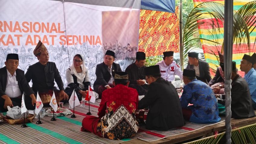 Dua Anggota DPRD Seluma Kawal Usulan Hutan Adat Pasar Seluma dan Penago ke Kementerian LHK