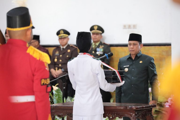 Prosesi Pemindahan dan Persemayaman Bendera Merah Putih di Kotamobagu Berlangsung Khidmat, Dikawal Paskibraka