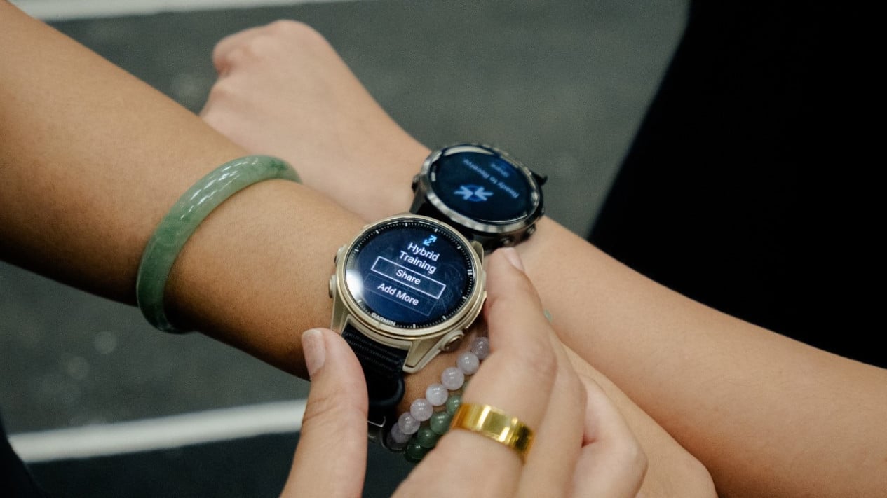 Panduan Memilih Smartwatch Pertama: Cek Kompatibilitas Ponsel hingga Fitur GPS untuk Olahraga