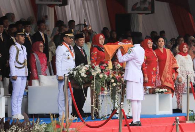 HUT ke-81 RI di Kota Tangerang, Wali Kota Sachrudin Ajak Warga Gotong Royong Kawal Program Gampang Sekolah hingga Gampang Kerja