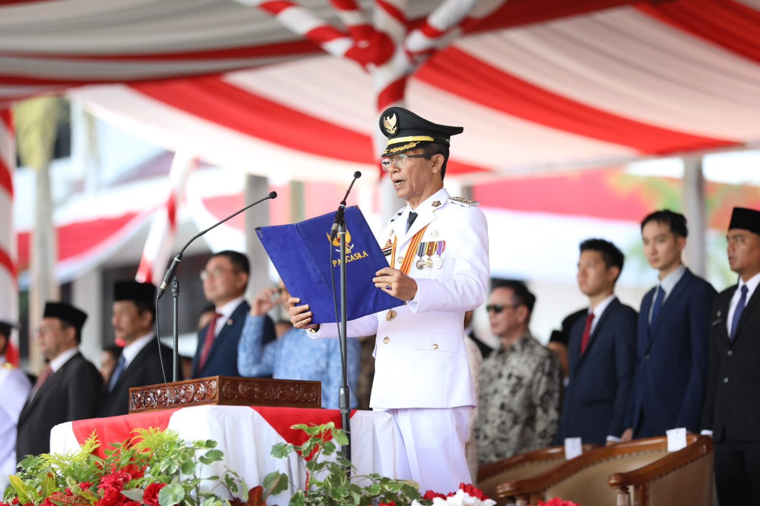 Peringatan HUT ke-81 RI di Batam, Wali Kota Amsakar Ajak Warga Isi Kemerdekaan dengan Kerja Nyata