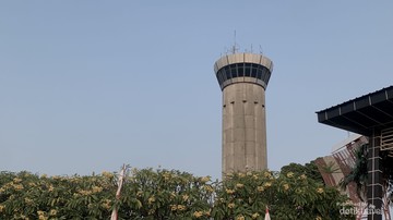 Edutrip Bandara Soekarno-Hatta: Belajar Dunia Aviasi Sambil Melihat Pesawat dari Dekat