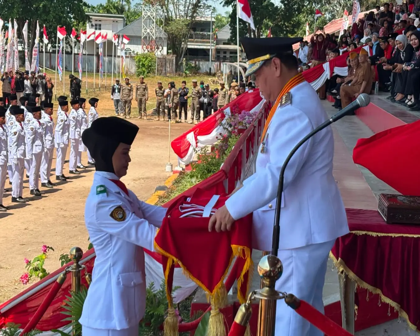 3 Pelajar SMAN 1 Sampit Jadi Pembawa Baki Paskibraka di HUT ke-81 RI, Novin Jihan Safira Akui Impiannya Terwujud