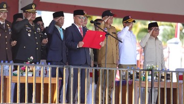 Menko PMK Pratikno Pimpin Upacara HUT RI di Ruteng, Pemerintah Fokus Percepatan Pemulihan Pascagempa NTT