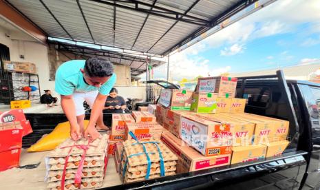 BNI Salurkan Bantuan untuk Warga Flores Terdampak Gempa, ATM dan Mobile Banking Dipastikan Tetap Normal