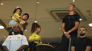 Cristiano Ronaldo Umumkan 2027 Jadi Musim Terakhirnya, Target 1.000 Gol Masih Terbuka