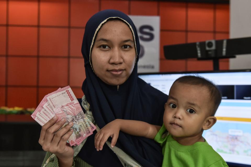Pemerintah Siapkan Pembatasan Beli Pertalite, Kelompok Desil 9 dan 10 Jadi Sasaran Utama