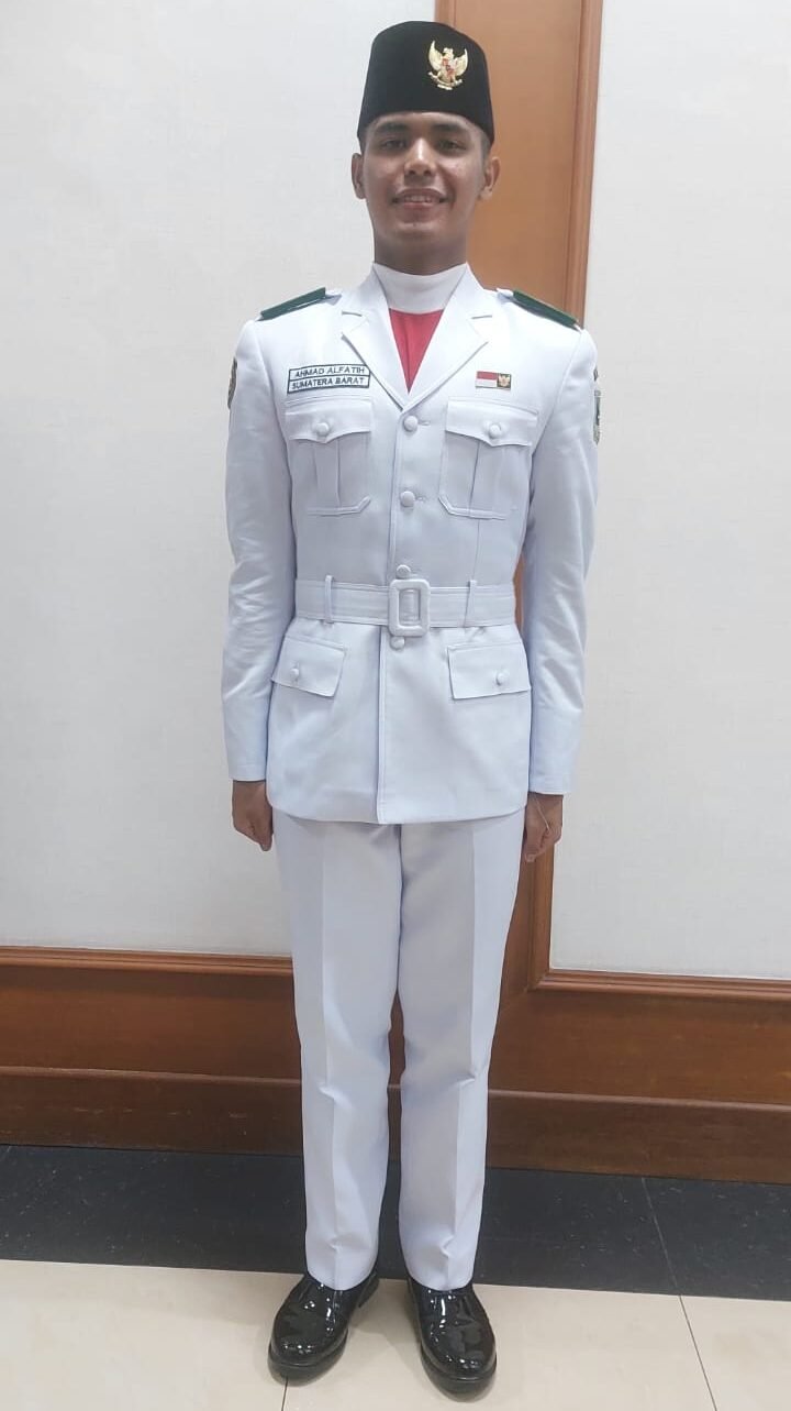 Ahmad Alfatih, Pelajar Sumbar yang Akan Kibarkan Bendera di Istana Negara: Perjalanan dari Pesantren ke Panggung Nasional