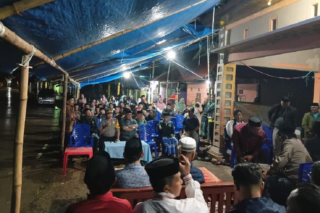 Panitia Jambore Mamasa Datangi Rumah Duka Siswi SD yang Hanyut, Sampaikan Permintaan Maaf