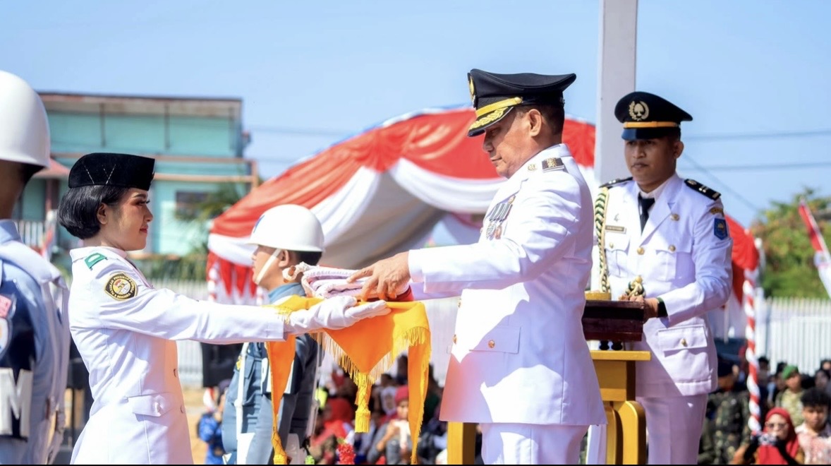 Bupati Rusli Sibua Pimpin Upacara HUT ke-81 RI di Morotai, Ketua DPRD Bacakan Teks Proklamasi