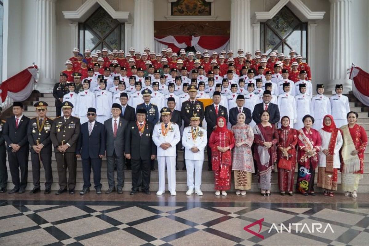 Gubernur Jambi Al Haris Pimpin Upacara HUT ke-81 RI, 1,2 Juta Kendaraan Masih Menunggak Pajak dan Dapat Pemutihan
