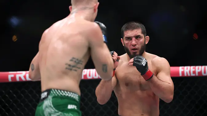 Islam Makhachev Pertahankan Gelar UFC 330, Pecahkan Rekor 17 Kemenangan Beruntun Anderson Silva