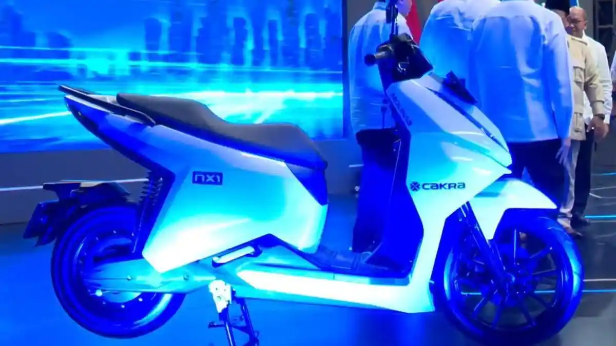 Cakra NX1 Resmi Diresmikan Presiden di Pabrik ALVA Cikarang, Spek dan Desain Sama Persis dengan Alva N3