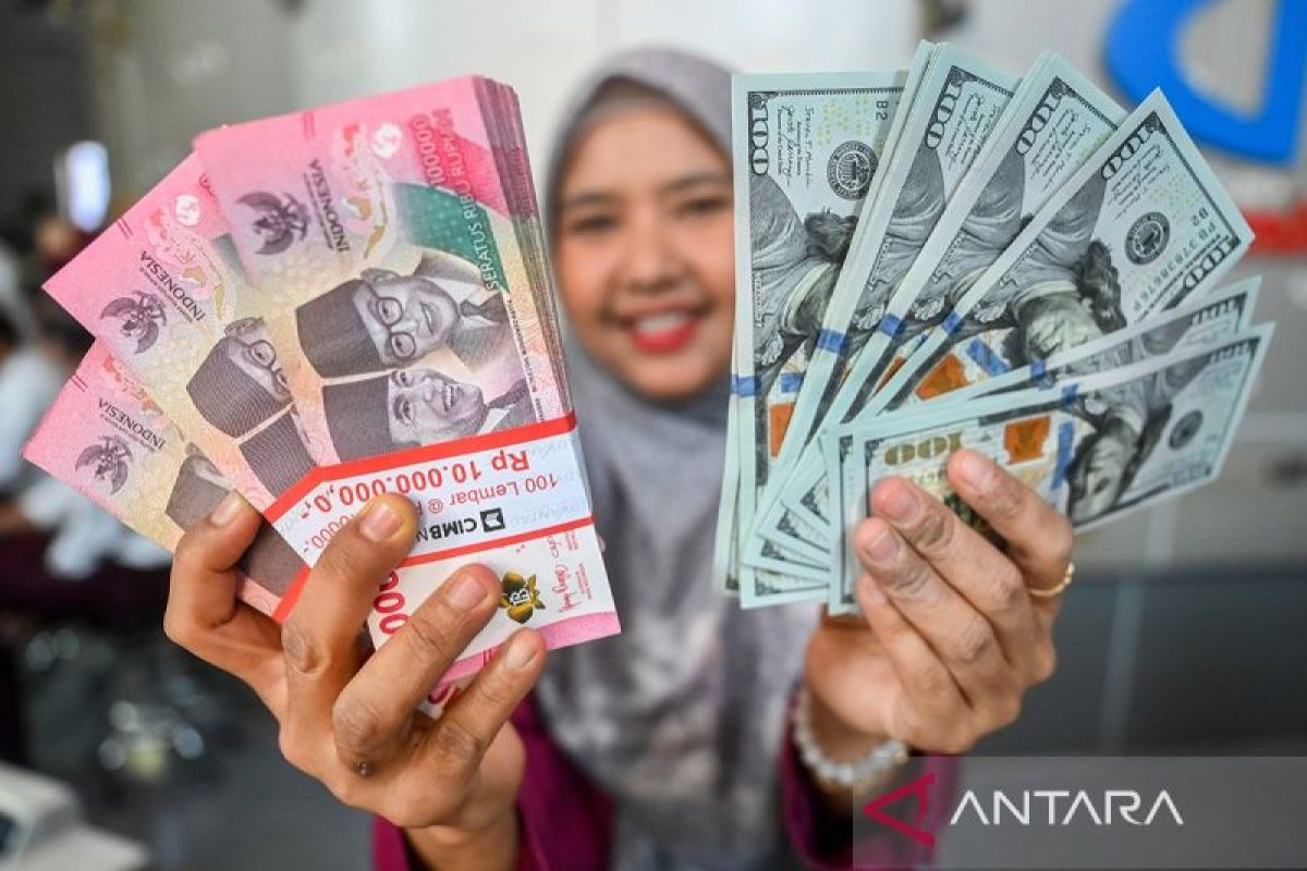 Rupiah Menguat 29 Poin ke Rp17.798 per Dolar AS di Pembukaan Perdagangan Selasa