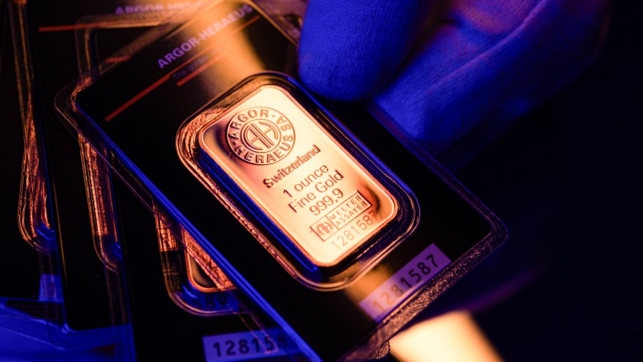 Harga Emas Spot Tembus US$ 4.424 per Troy Ons, Peluang The Fed Tahan Suku Bunga Makin Besar