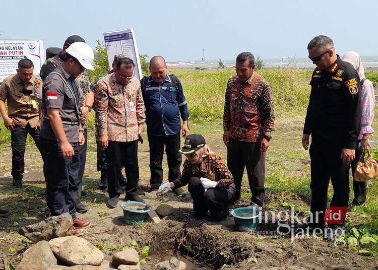 Bupati Kendal Resmi Groundbreaking Kampung Nelayan Merah Putih Gempolsewu, Targetkan Nelayan Naik Kelas